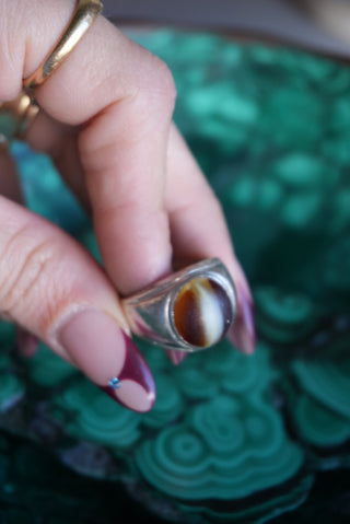 CATS EYE SIGNET RING SZ 8