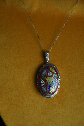 FOLKLORE LOCKET