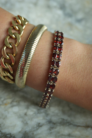 GARNET ROWS