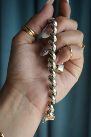 CROISSANT BRACELET