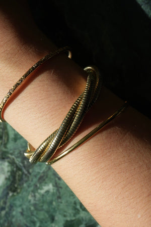 MONET TWIST BANGLE