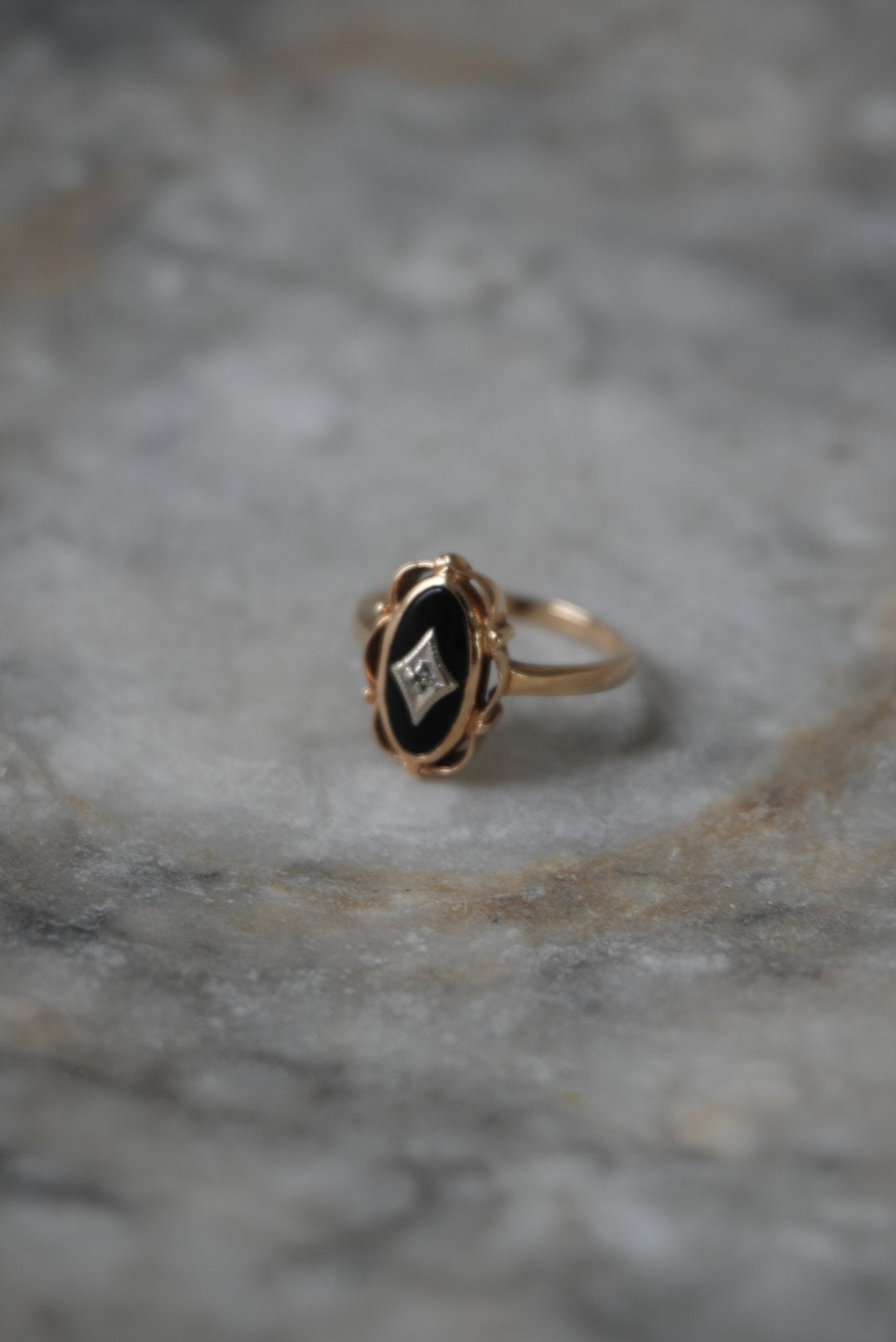 VINTAGE ONYX RING