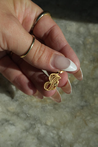 14K J PENDANT