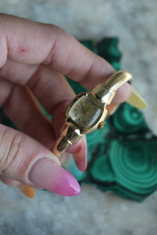 BABY BULOVA