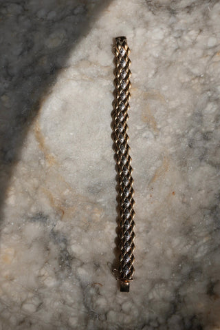 DIAMOND BACK