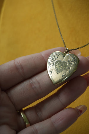 VICTORIAN LOCKET