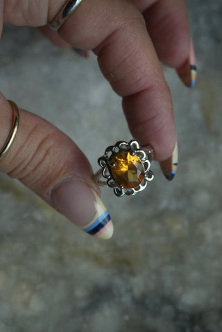 CITRINE DAISY SZ 8.5