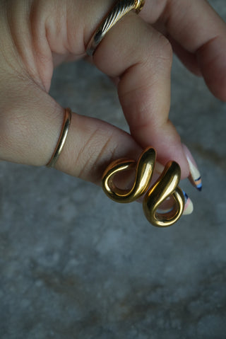 14K LOOP HOOPS