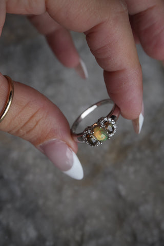 OPAL BOWS SZ 11