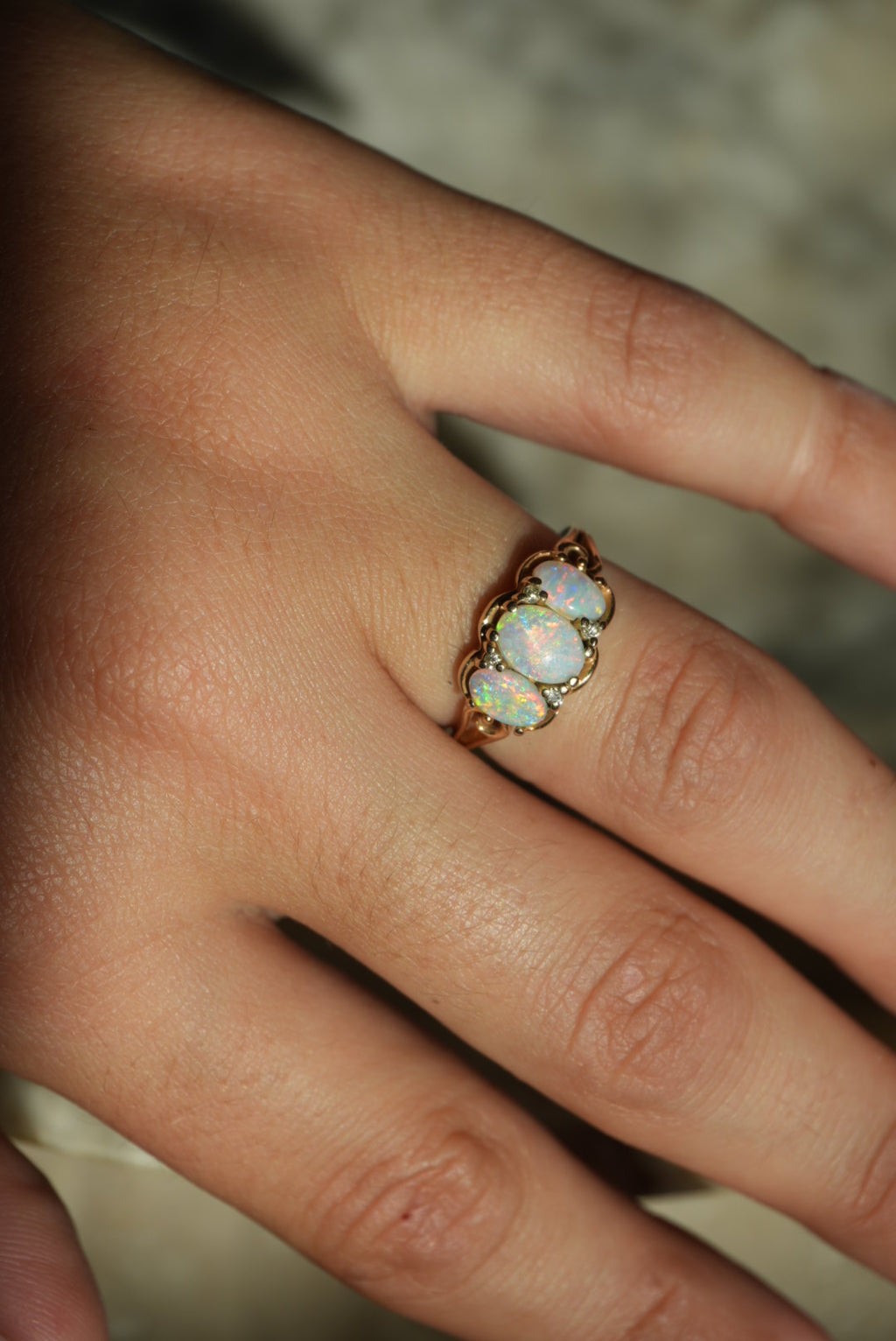 ART DECO OPALS