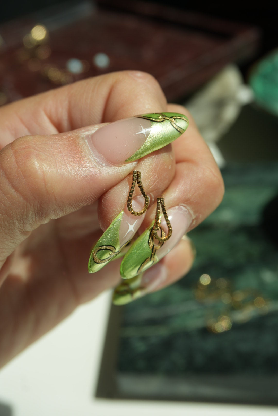 LITTLE GOLD LOOPS