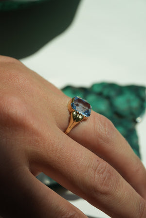VINTAGE TOPAZ