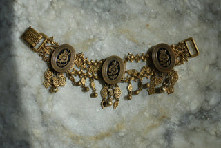 GOLD LEAF REVIVAL
