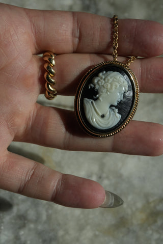 Who’s That Lady - Vintage Avon Cameo Necklace
