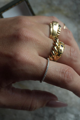 14k White Gold Diamond Band