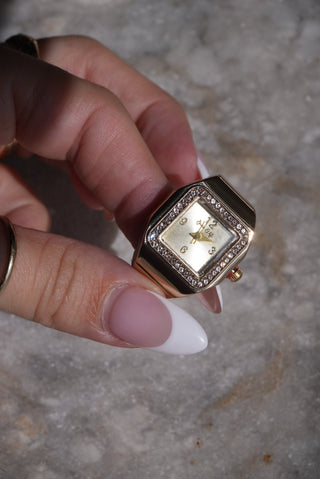 Clock It - Goldtone Stretch Watch Ring