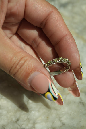 STERLING VINES SZ 7