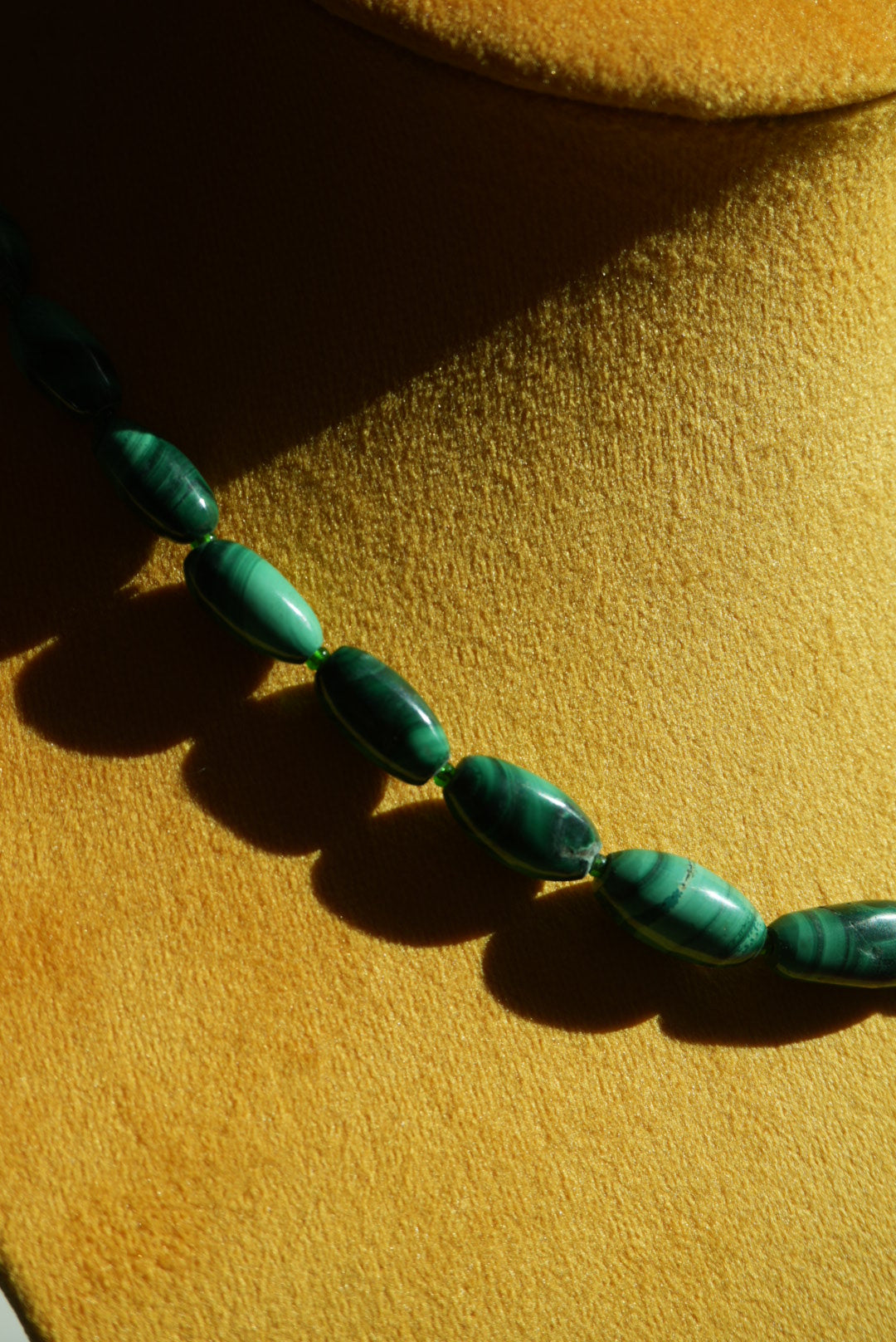 MALACHITE CHAINS