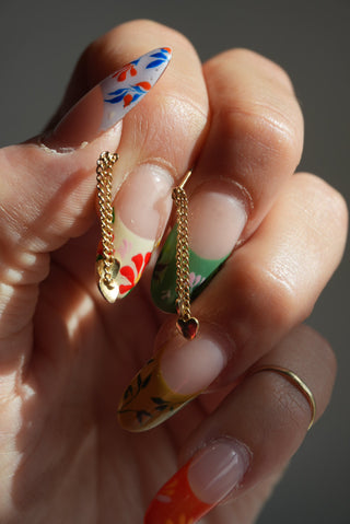 HEART & CHAINS