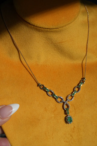 14k Emerald Center Piece Necklace