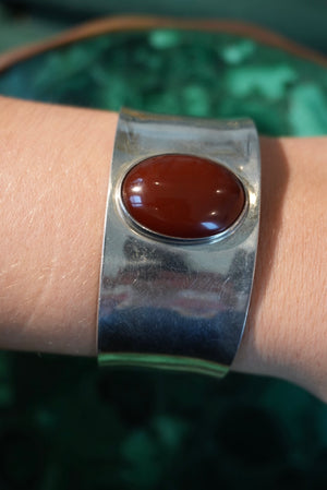 RARE MODERN CUFF BANGLE