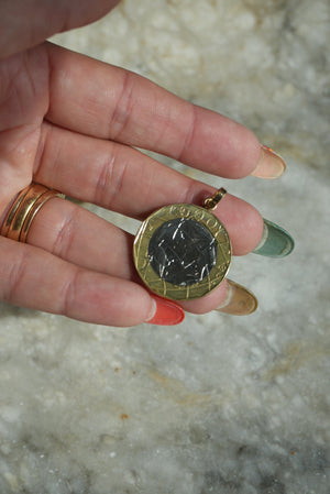 14K GOLD BAILED LIRE ITALIAN COIN