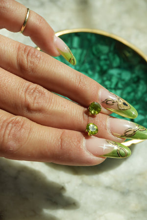 PRETTY PERIDOTS