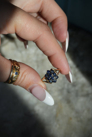 10K HONEYCOMB SAPPHIRE RING￼
