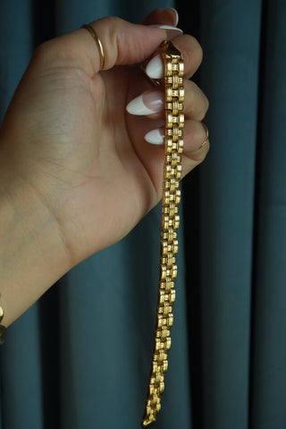 GOLDEN GRID