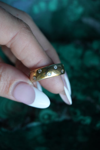 GOLDEN POLKA DOTS SZ 8