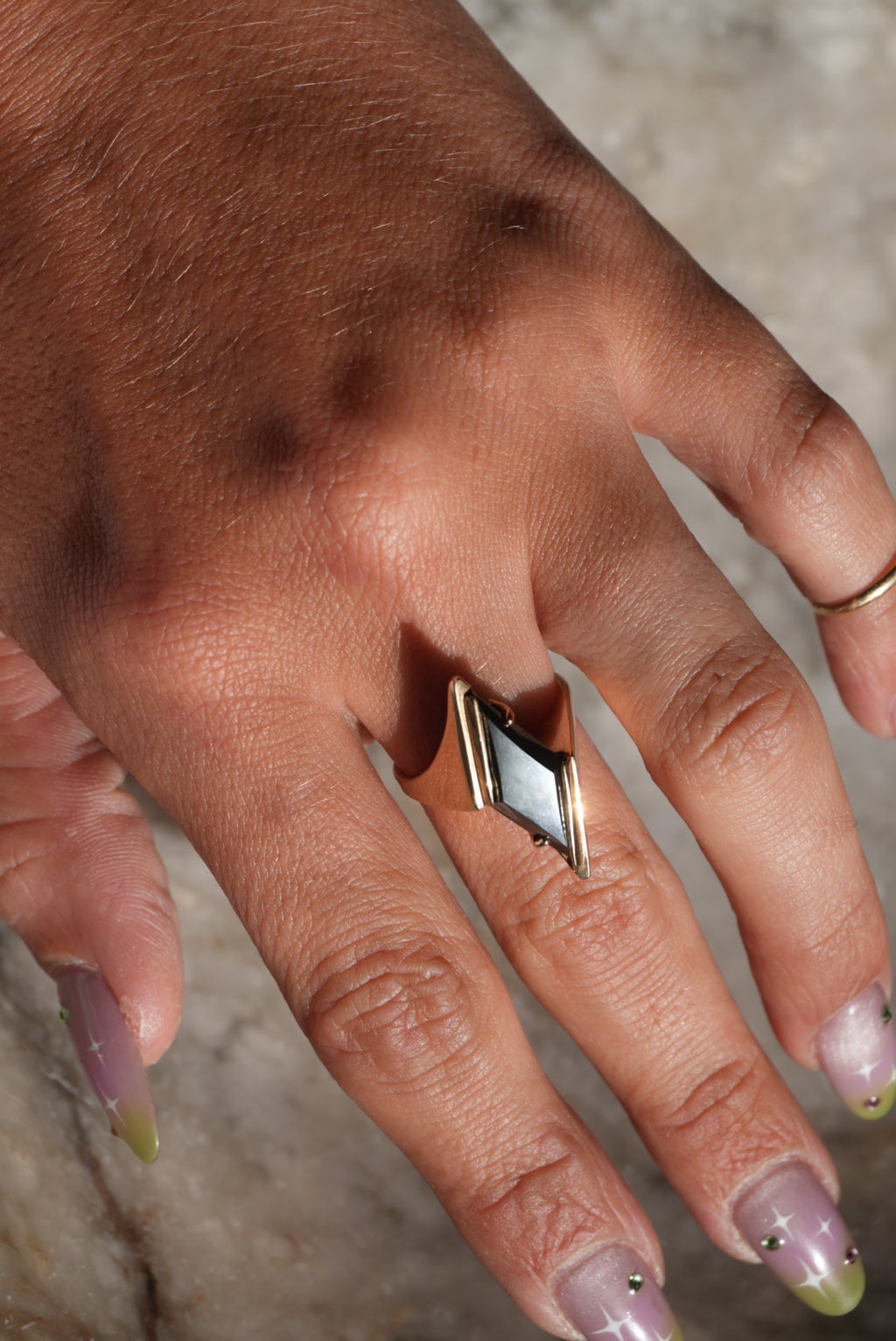 HEMATITE DECO