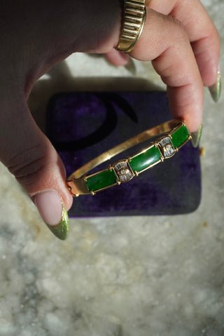 18k Jade & Diamond Bangle Bracelet