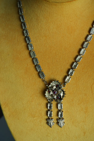 RARE VICTORIAN CLOVER