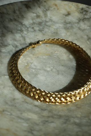 QUEENS COLLAR