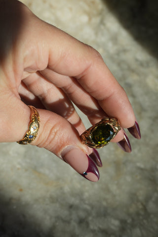 DEEP INTO THE WOODS SZ 9