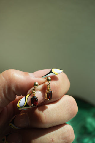 GARNET DROPS
