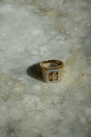 CHUNKY CROSS RING SZ 8