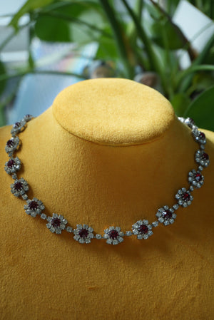 1950s VINTAGE DAISY CHOKER