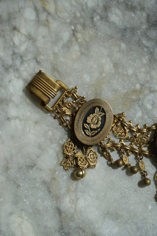 GOLD LEAF REVIVAL