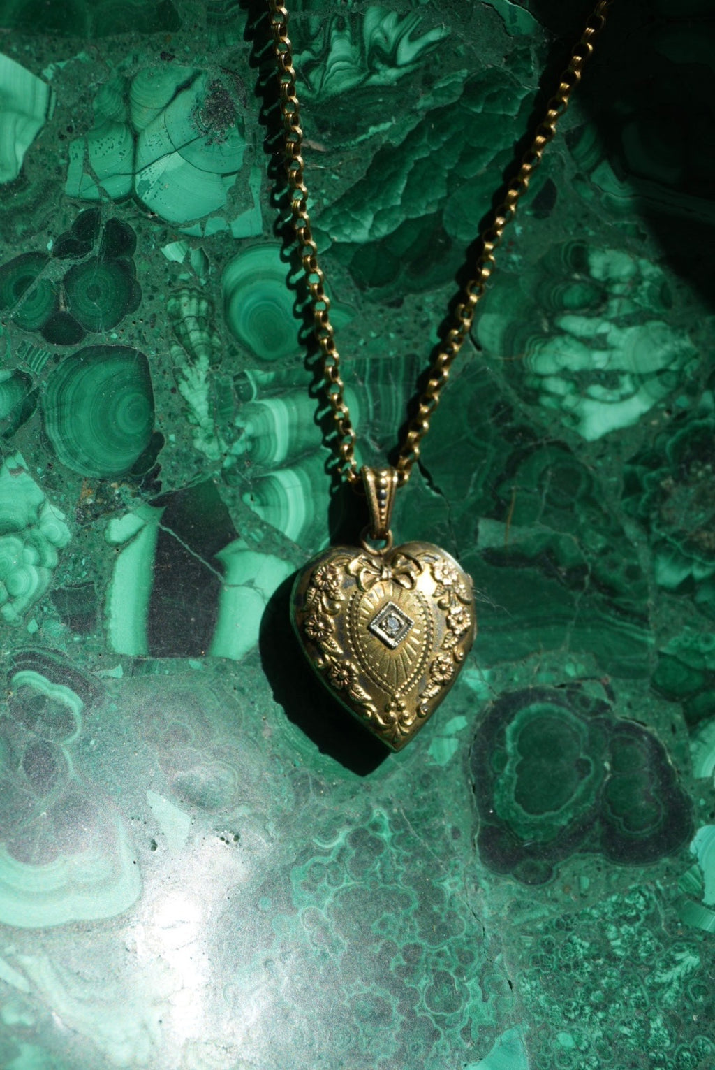 ANTIQUE PRINCESS LOCKET