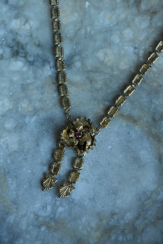 RARE VICTORIAN CLOVER