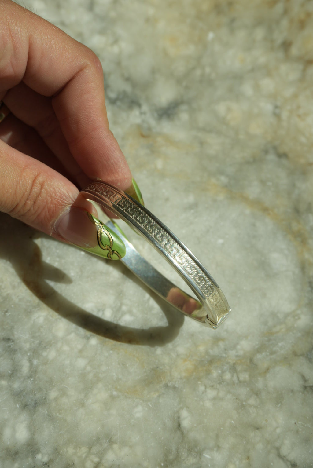 GRECIAN BANGLE