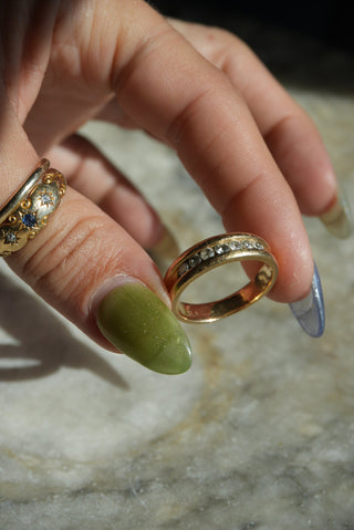 14K DIAMOND BAND