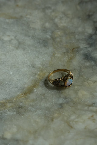 10K ANTIQUE OPAL RING