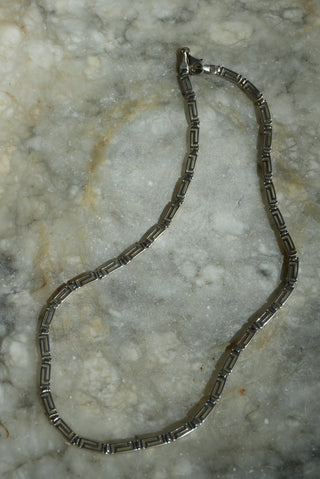 GREEK KEYS