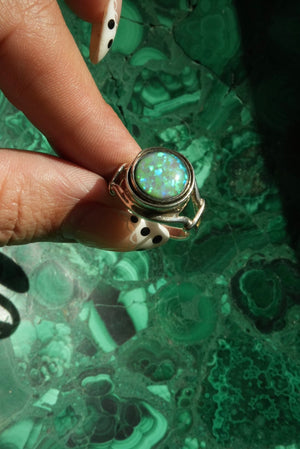 OPAL BUTTON RING SZ 7