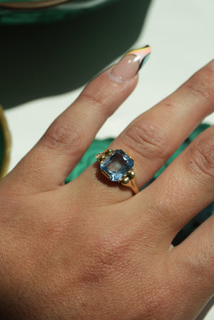 VINTAGE TOPAZ