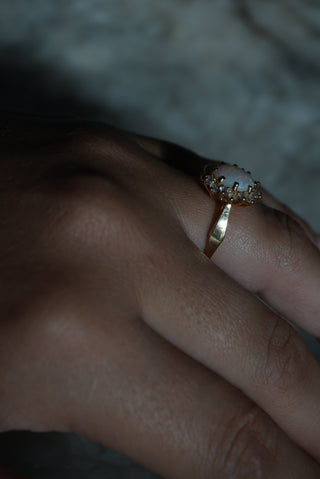 14K OPAL & DIAMOND RING