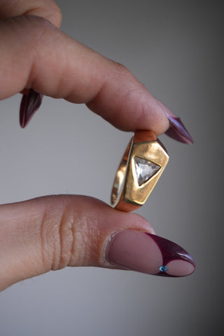 HIT HER ANGLES SZ 10