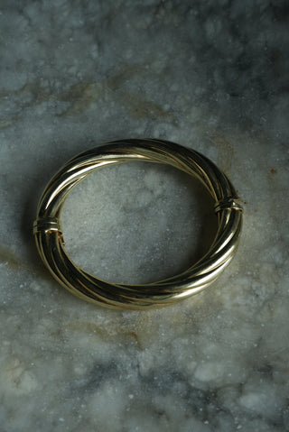 SPIRAL OUT - VERMEIL SEMI HOLLOW HINGE BANGLE